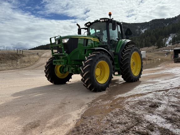 Image of John Deere 6M 180 equipment image 1