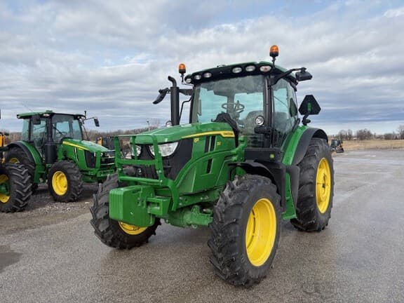Image of John Deere 6R 120 equipment image 3