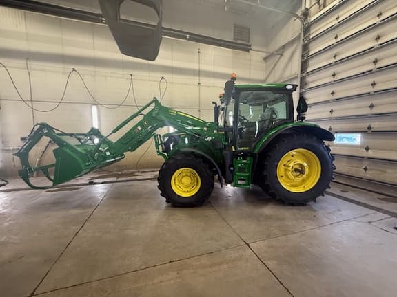 Image of John Deere 6R 130 equipment image 2