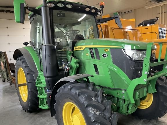 Image of John Deere 6R 130 equipment image 3