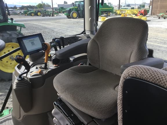 Image of John Deere 6R 130 equipment image 3