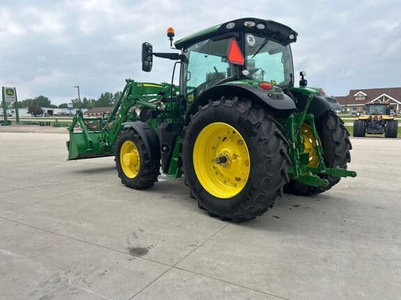 Image of John Deere 6R 145 equipment image 4
