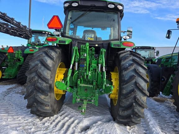 Image of John Deere 6R 155 equipment image 3