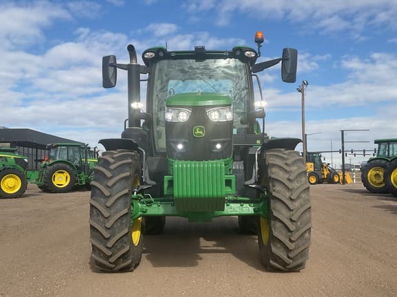 Image of John Deere 6R 155 equipment image 4
