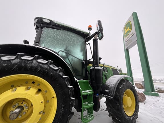 Image of John Deere 6R 155 equipment image 4