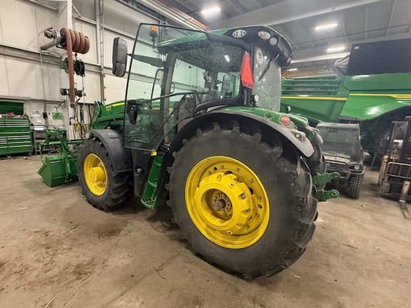Image of John Deere 6R 165 equipment image 2