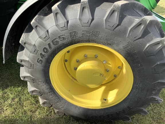 Image of John Deere 6R 165 equipment image 4