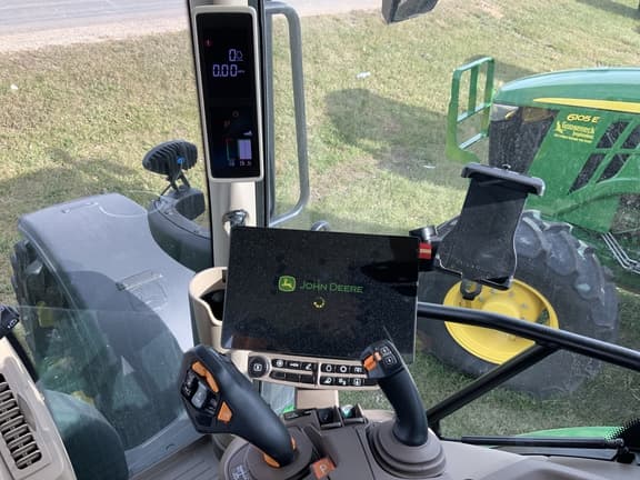 Image of John Deere 6R 165 equipment image 3