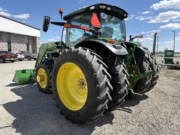 Image of John Deere 6R 165 equipment image 4