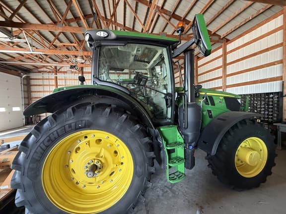 Image of John Deere 6R 165 equipment image 3