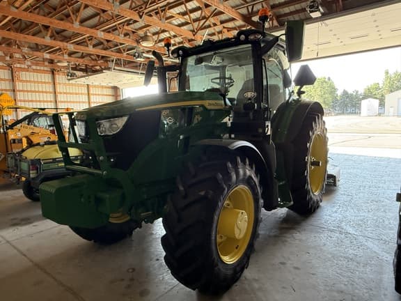 Image of John Deere 6R 165 equipment image 1