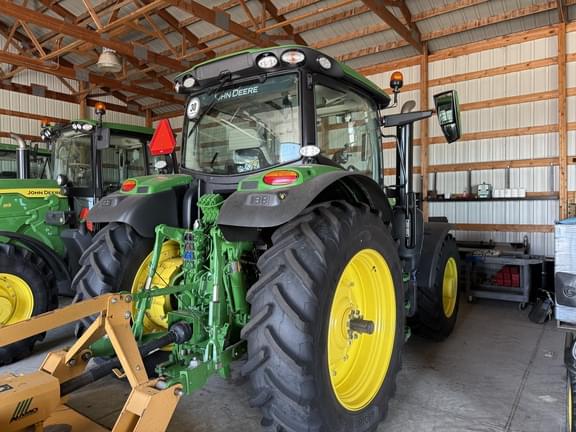 Image of John Deere 6R 165 equipment image 4