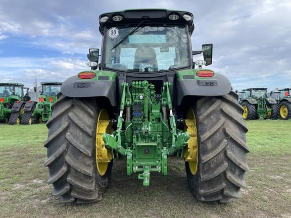 Image of John Deere 6R 165 equipment image 4