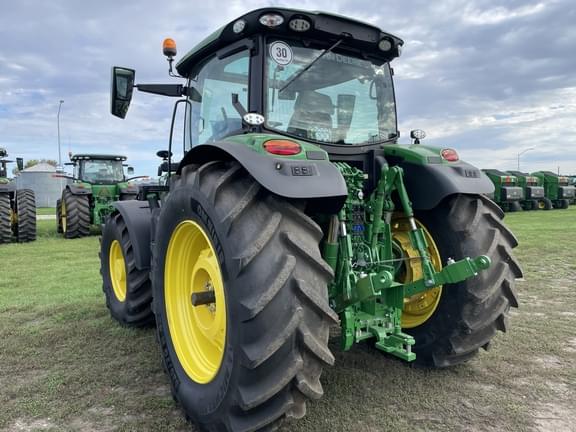 Image of John Deere 6R 165 equipment image 3