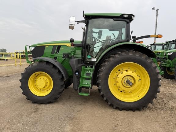 Image of John Deere 6R 175 equipment image 4