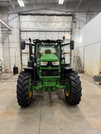 Image of John Deere 6R 195 equipment image 3