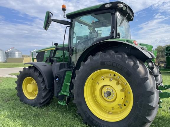 Image of John Deere 6R 195 equipment image 3