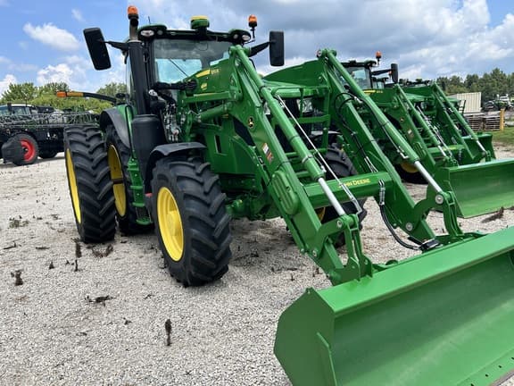 Image of John Deere 6R 215 equipment image 2