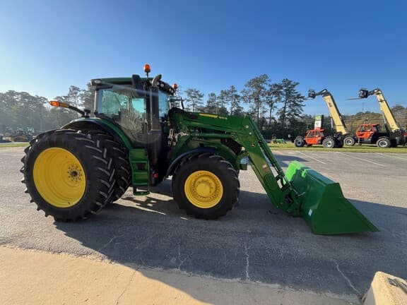 Image of John Deere 6R 215 equipment image 3