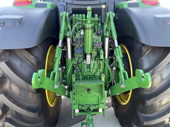 Image of John Deere 6R 250 equipment image 3