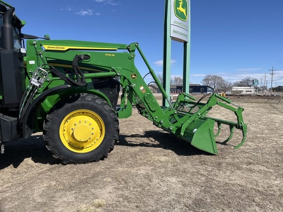 2025 John Deere 700M Equipment Image0