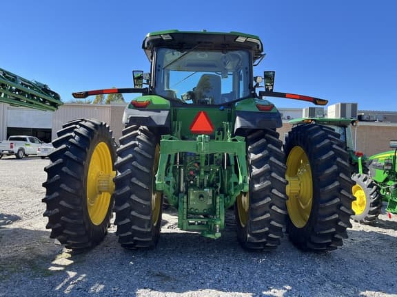 Image of John Deere 7R 230 equipment image 3