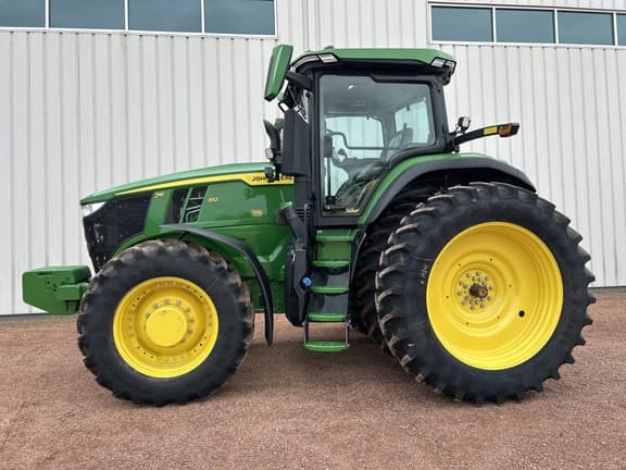 Image of John Deere 7R 310 equipment image 1