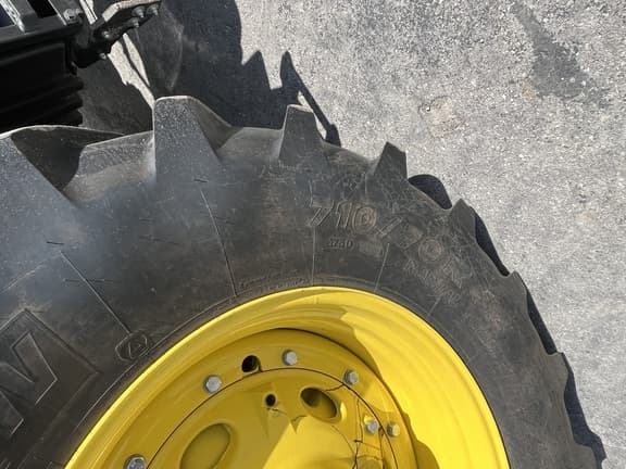 Image of John Deere 7R 310 equipment image 4
