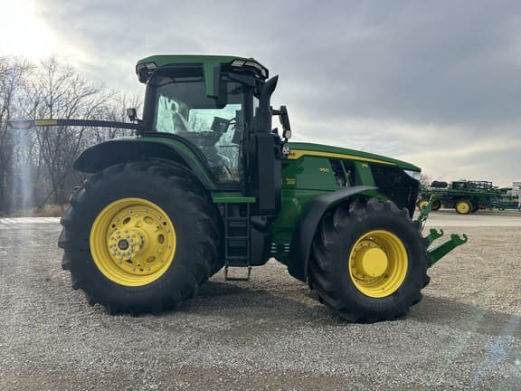 Image of John Deere 7R 350 equipment image 3