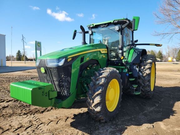 2025 John Deere 8R 230 Equipment Image0