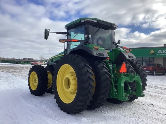 Image of John Deere 8R 250 equipment image 3
