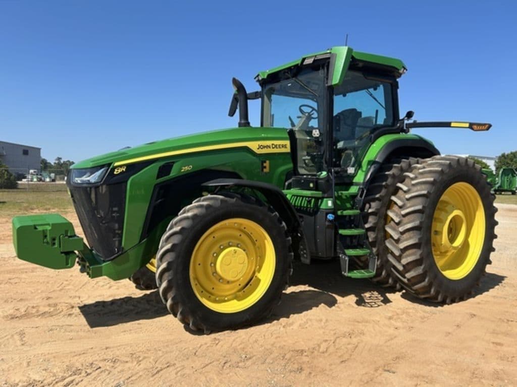 Image of John Deere 8R 250 Primary image