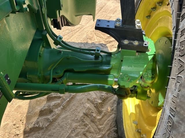 Image of John Deere 8R 250 equipment image 2
