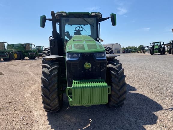 Image of John Deere 8R 250 equipment image 2