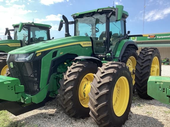 Image of John Deere 8R 310 equipment image 3
