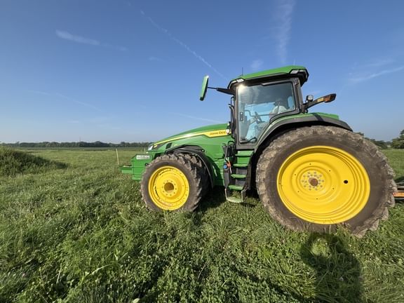 2025 John Deere 8R 310 Equipment Image0