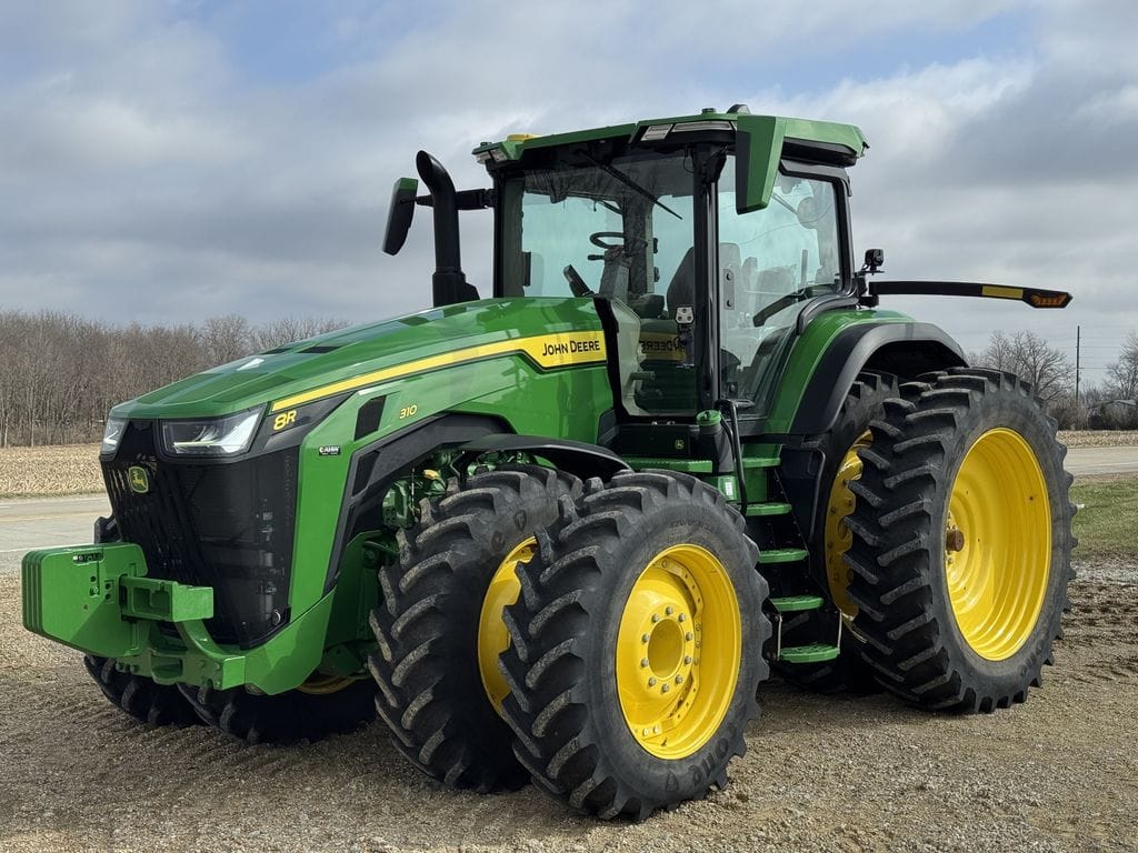 2025 John Deere 8R 310 Equipment Image0
