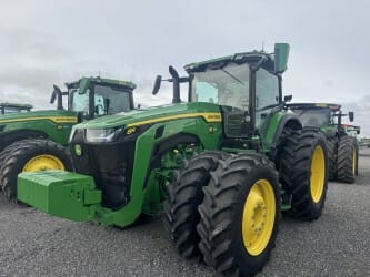 2025 John Deere 8R 310 Equipment Image0