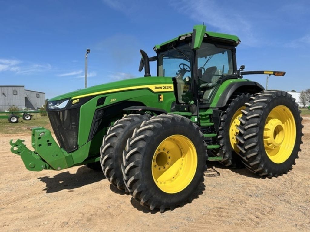 2025 John Deere 8R 310 Equipment Image0