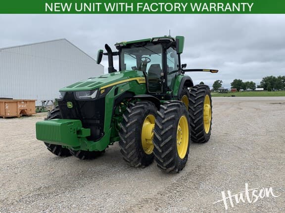 Image of John Deere 8R 310 equipment image 1