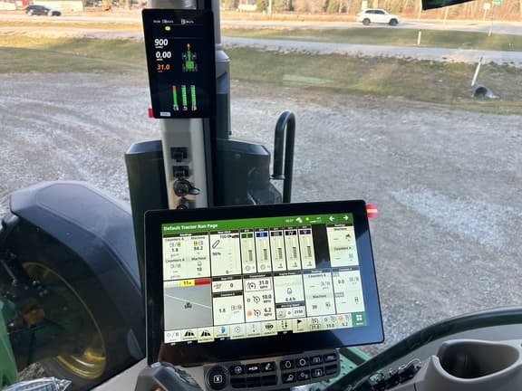 Image of John Deere 8R 310 equipment image 1