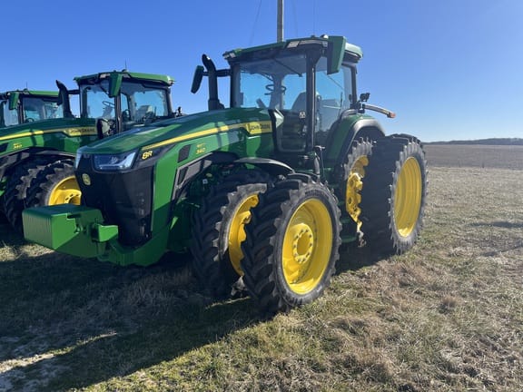 2025 John Deere 8R 340 Equipment Image0