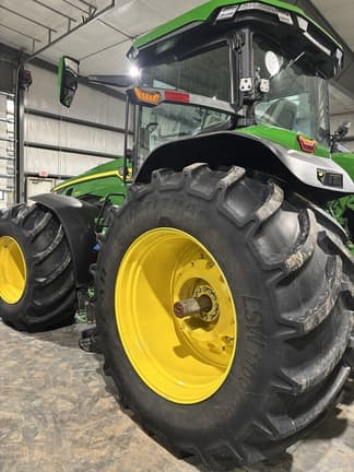 Image of John Deere 8R 340 equipment image 3