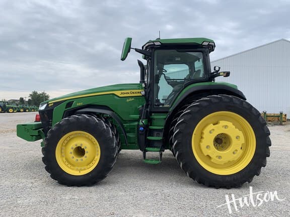 Image of John Deere 8R 340 equipment image 2
