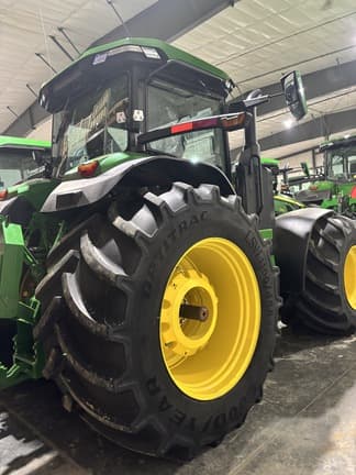 Image of John Deere 8R 340 equipment image 2