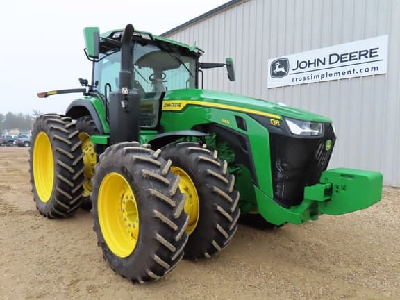 Image of John Deere 8R 340 equipment image 3