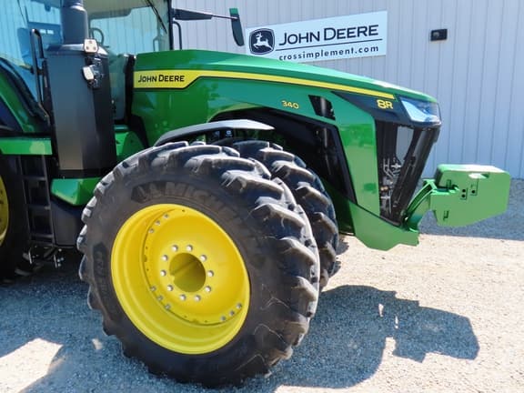 Image of John Deere 8R 340 equipment image 3