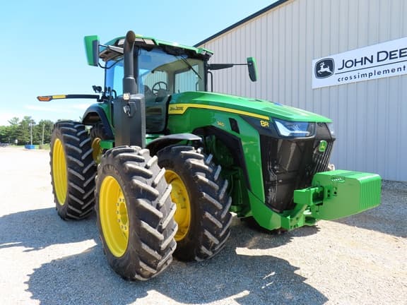 Image of John Deere 8R 340 equipment image 4