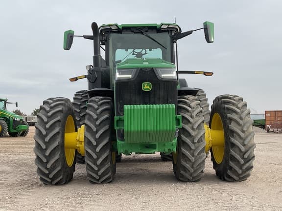 Image of John Deere 8R 340 equipment image 2