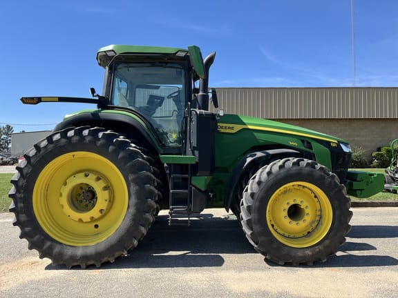 2025 John Deere 8R 340 Equipment Image0